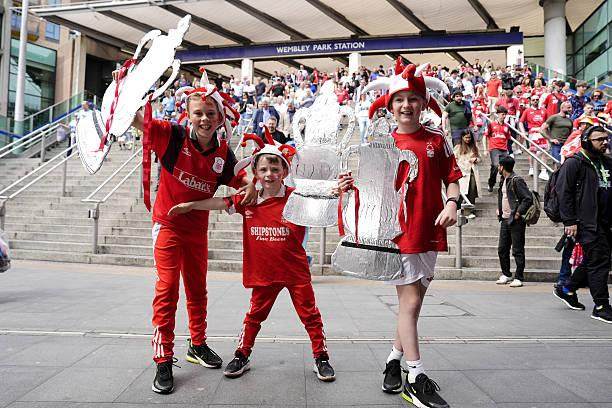 【足总杯】刘易斯格瓦迪奥尔破门！曼城2比0闯入决赛