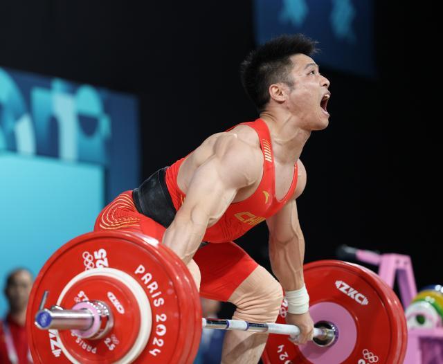 篮球-李发彬卫冕成功 巴黎周期61公斤级是属于他的时代