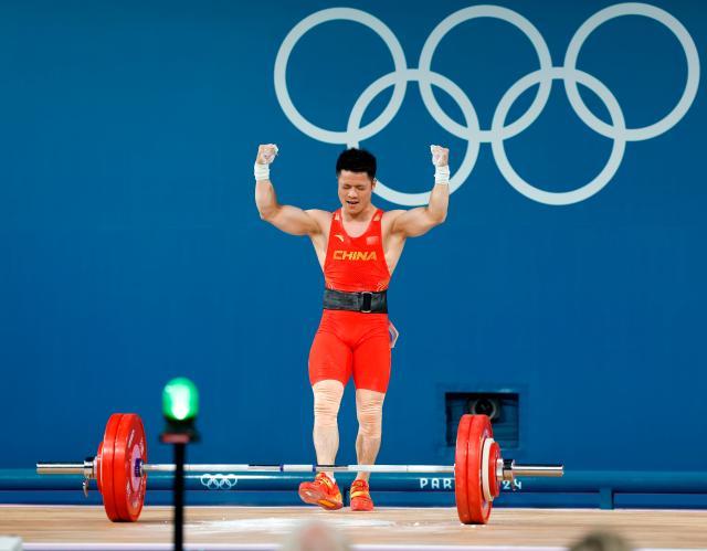 篮球-李发彬卫冕成功 巴黎周期61公斤级是属于他的时代