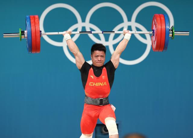 篮球-李发彬卫冕成功 巴黎周期61公斤级是属于他的时代