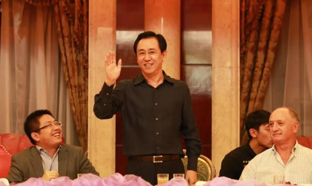 聚合-广州队的罪与罚：从未赢够到未赢过