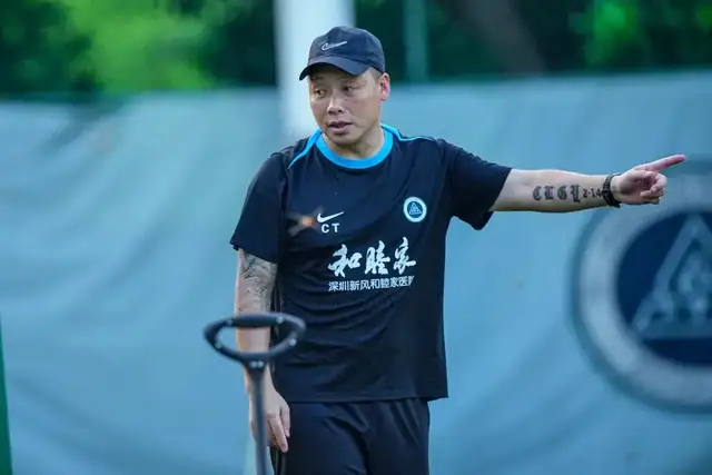 篮球-中超16强巡礼·深圳新鹏城:15条新枪,陈涛的冷静能换几分?|姚均晟|本科维奇|周定洋|戴伟浚|阿代米_新浪体育_新浪新闻