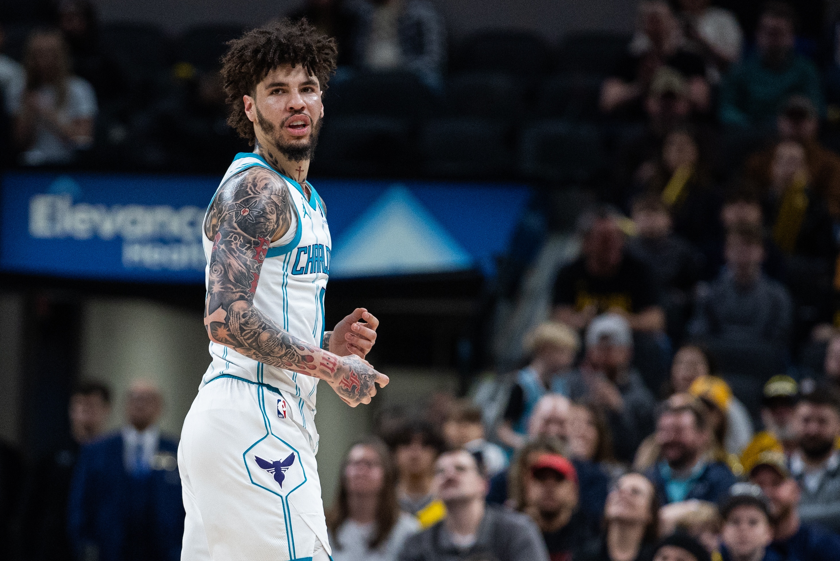 互动-今天不浪今天准！三球首节出战9分钟 7中5&amp;三分4中3砍13分2助