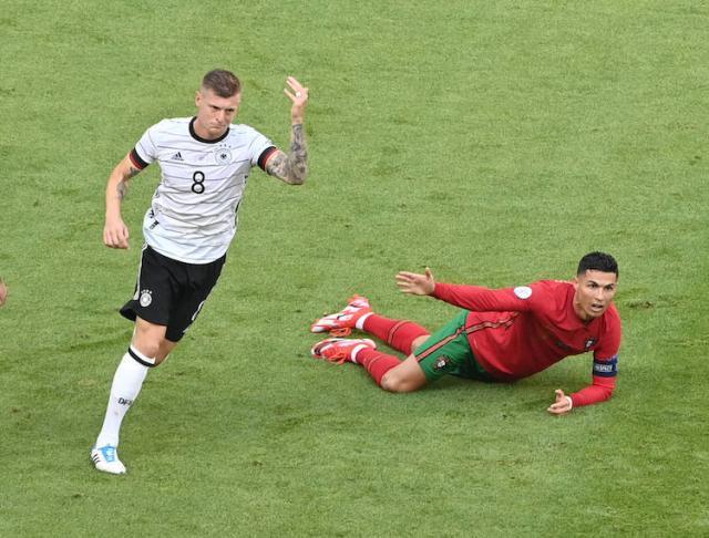 1624150804093022624.jpg TK稳穆勒准狐媚狠!三老撑起德国队脊梁